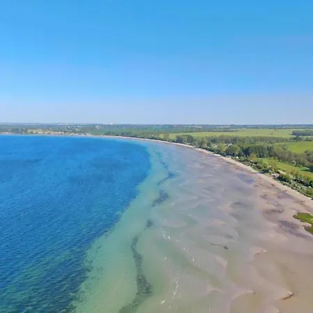 Geraeumige Mit Terrasse In Kluetz Appartamento