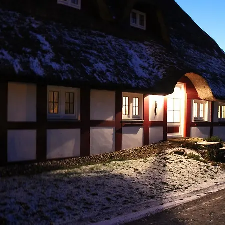 Geraeumige Mit Terrasse In Kluetz * Wohlenberg