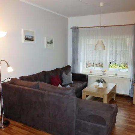 Geraeumige Mit Terrasse In Kluetz Wohlenberg