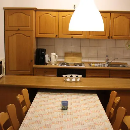 شقة Spacious Flat With Terrace In Kluetz *