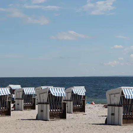 Appartamento Geraeumige Mit Terrasse In Kluetz Wohlenberg